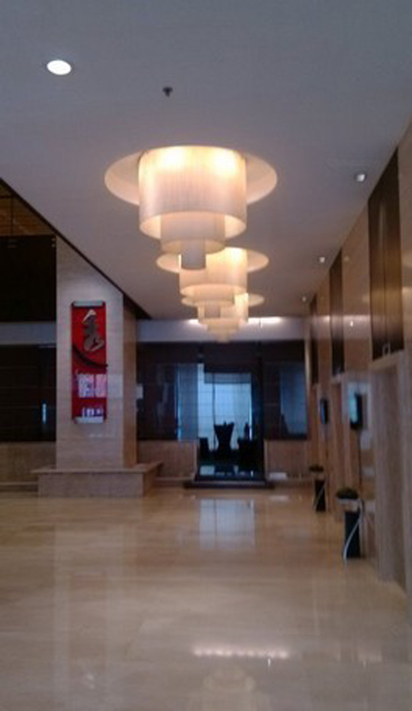 Holiday Inn Central Plaza